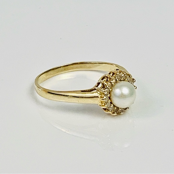 14K Yellow Gold Pearl & Diamond Cocktail Ring Size 7 - Picture 3 of 12